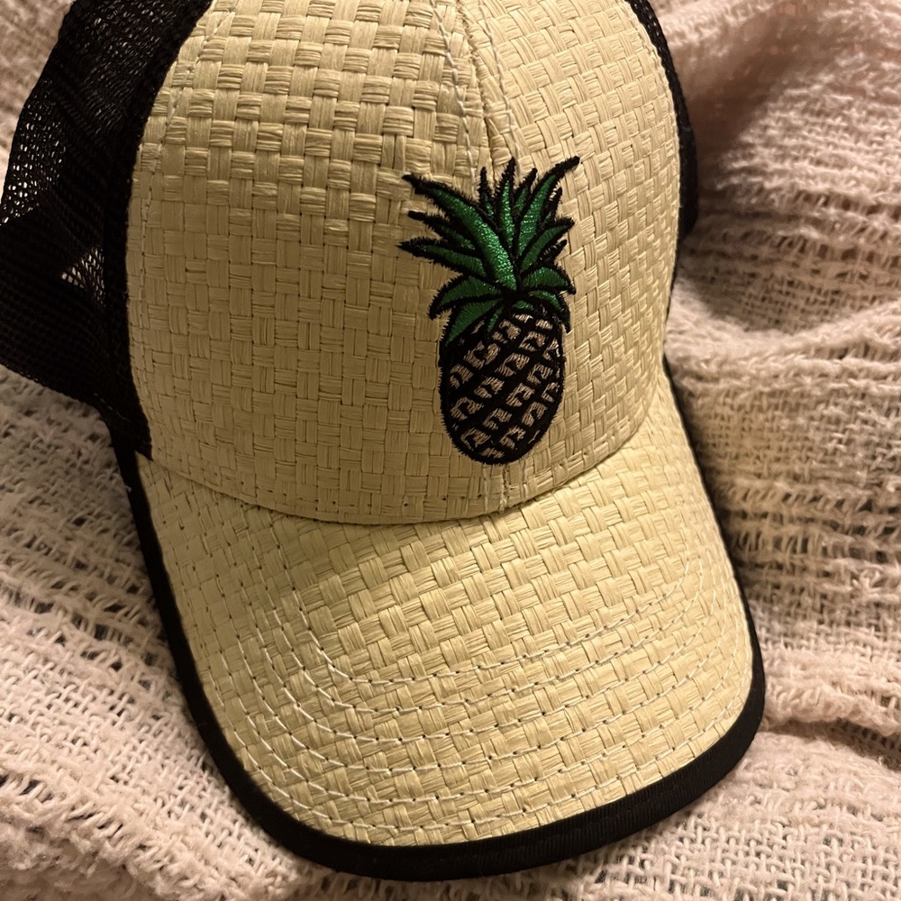 Pineapple hat